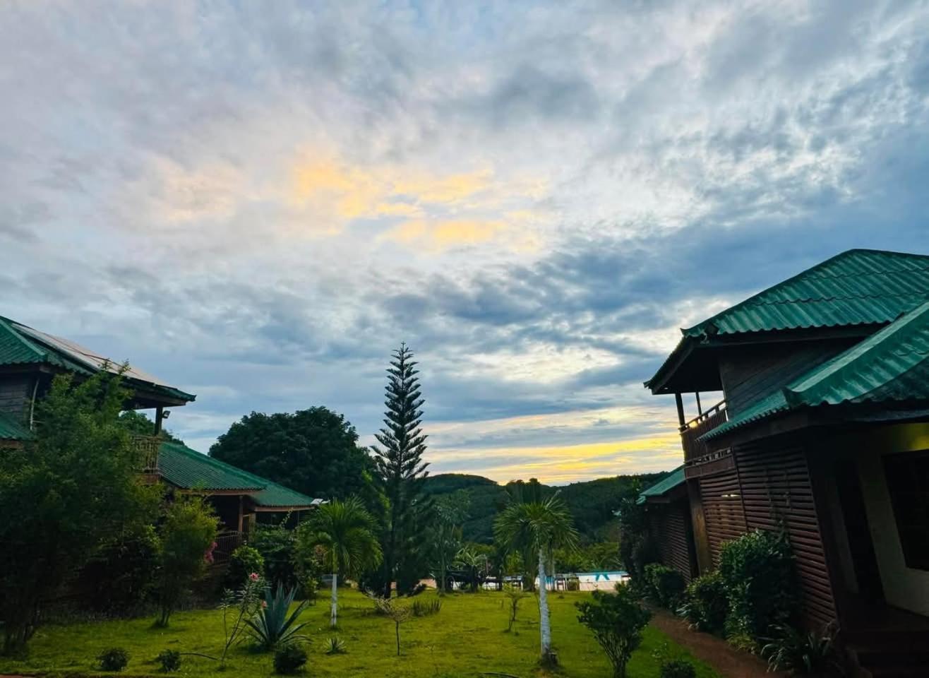 Ratanakiri Paradise Hotel & Restaurant Banlung Dış mekan fotoğraf